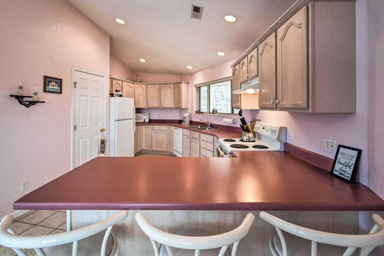 Charming Burnsville Apt With Mountain Views And Deck! Exterior foto
